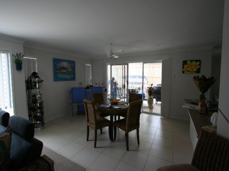 5 Tallis Street, Wakerley QLD 4154