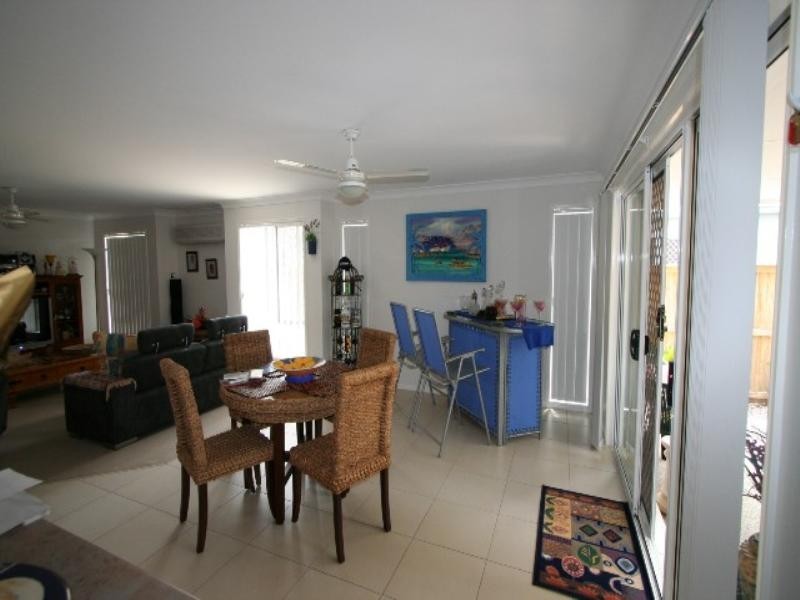 5 Tallis Street, Wakerley QLD 4154