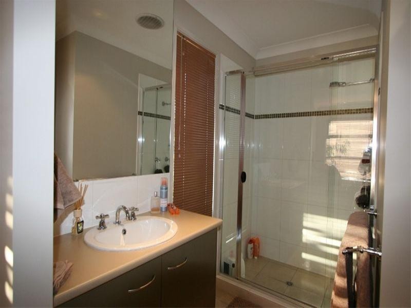 56 Red Gum Crescent, Wakerley QLD 4154