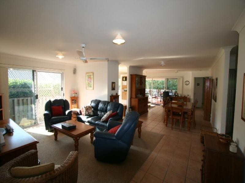 19 Alpine Place, Belmont QLD 4153