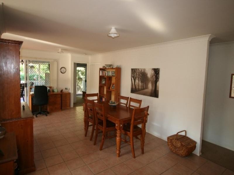 19 Alpine Place, Belmont QLD 4153