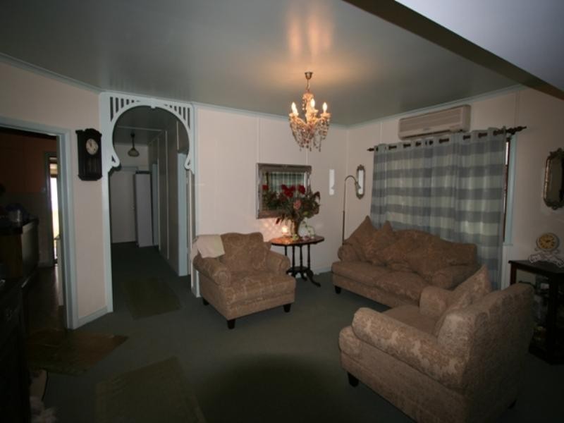 106 Hindes Street, Lota QLD 4179