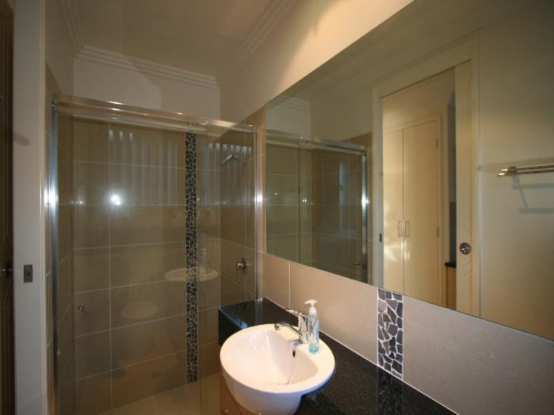75 Cavell Street, Birkdale QLD 4159