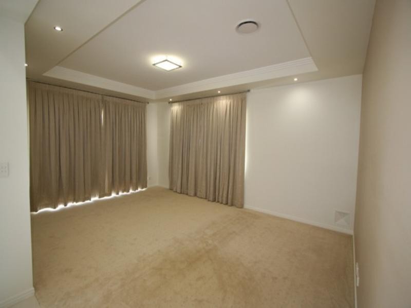 30 Bridgewater Place, Lota QLD 4179