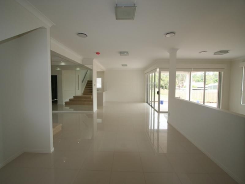 30 Bridgewater Place, Lota QLD 4179