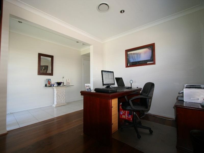 15 Gumdale Street, Wakerley QLD 4154