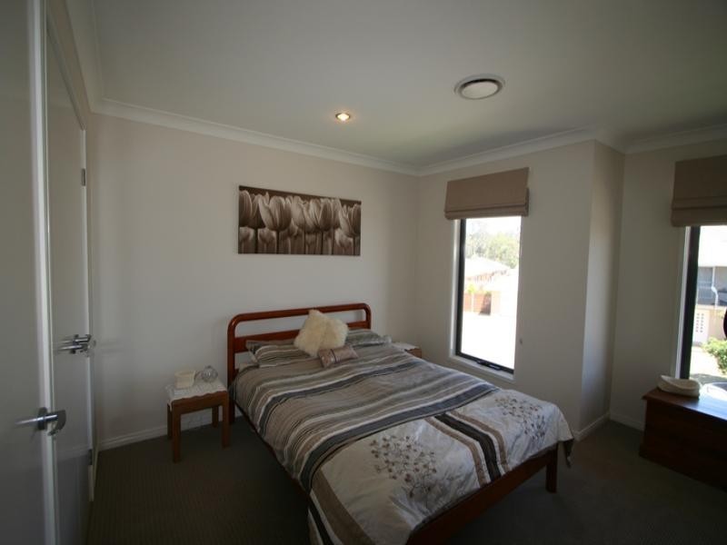 15 Gumdale Street, Wakerley QLD 4154