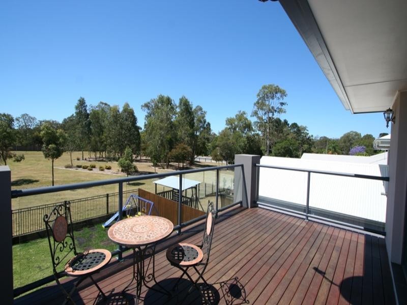 15 Gumdale Street, Wakerley QLD 4154