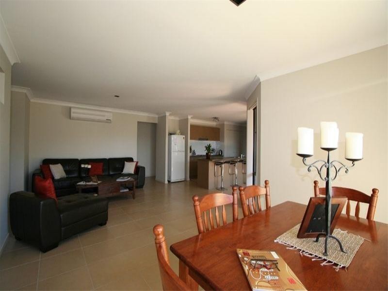 56 Red Gum Crescent, Wakerley QLD 4154