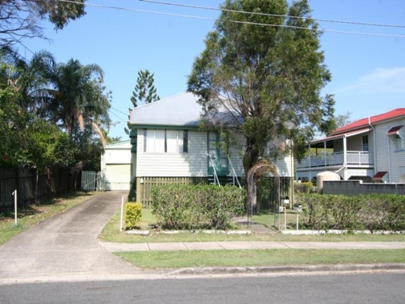 21 Adina Street, Norman Park QLD 4170