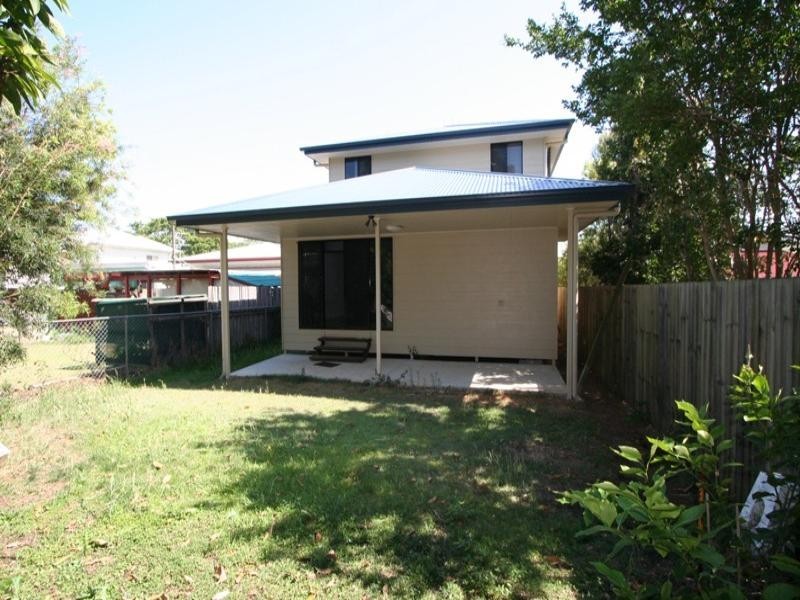 27 Andrew Street, Lota QLD 4179