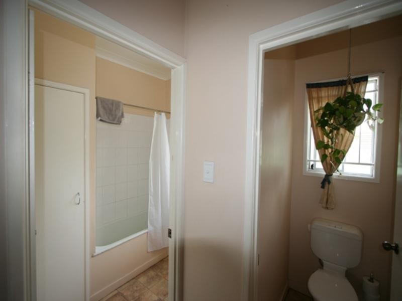 37 Carnation Road, Manly West QLD 4179