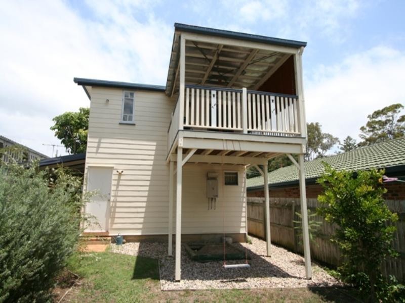 37 Carnation Road, Manly West QLD 4179