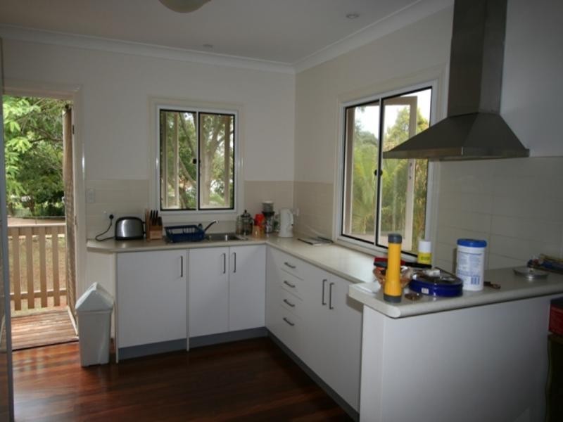 5 Bonniebrae Street, Wynnum West QLD 4178