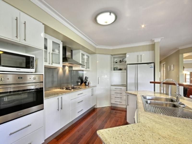 47 Hannah Circuit, Manly West QLD 4179