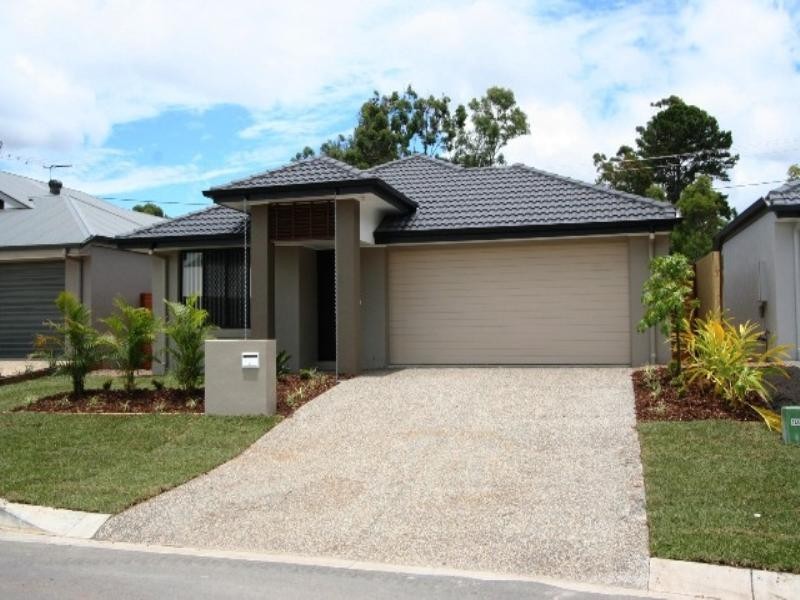 16 Rymera Crescent, Gumdale QLD 4154