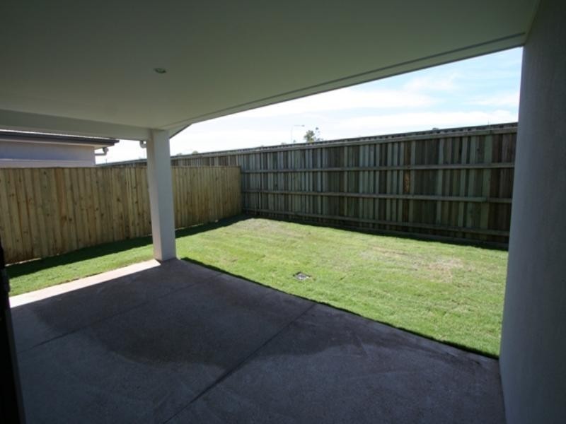 40 Treetop Place, Manly West QLD 4179