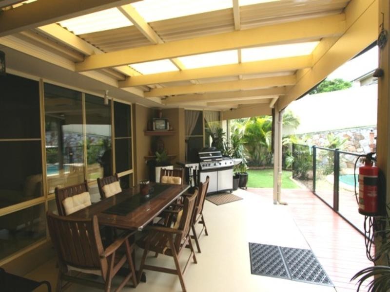 28 Ivy Crescent, Wakerley QLD 4154