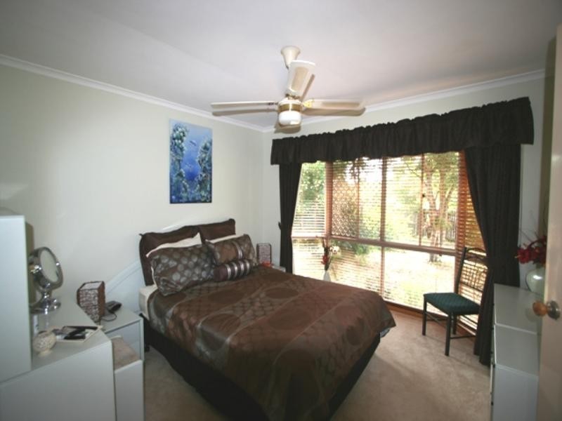 297 Whites Road, Lota QLD 4179