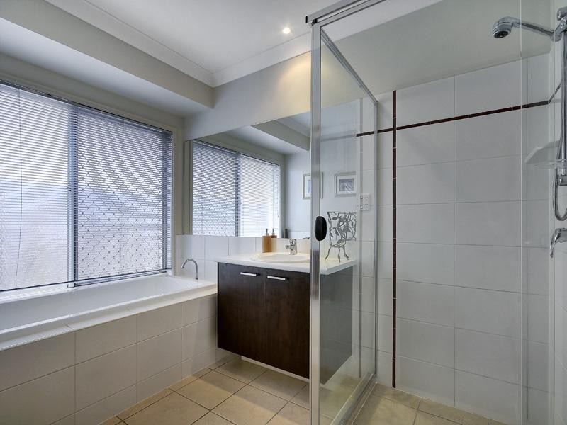 16 Balgowlah Street, Wakerley QLD 4154