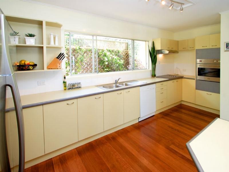 20 Falcon Street, Manly QLD 4179