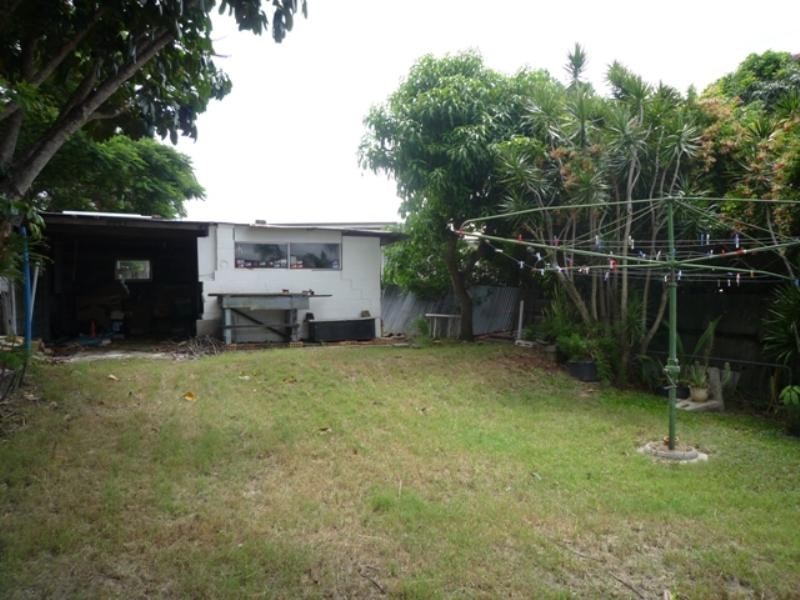 9 Villiers Street, Lota QLD 4179