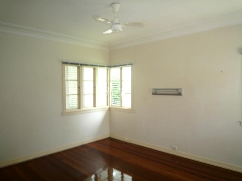 234 Wynnum North Road, Wynnum QLD 4178