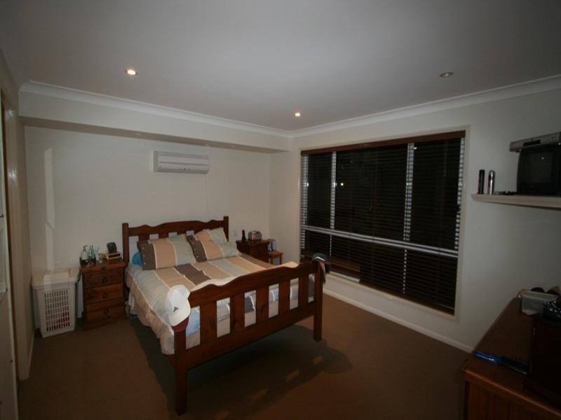 15 Spurs Drive, Wellington Point QLD 4160