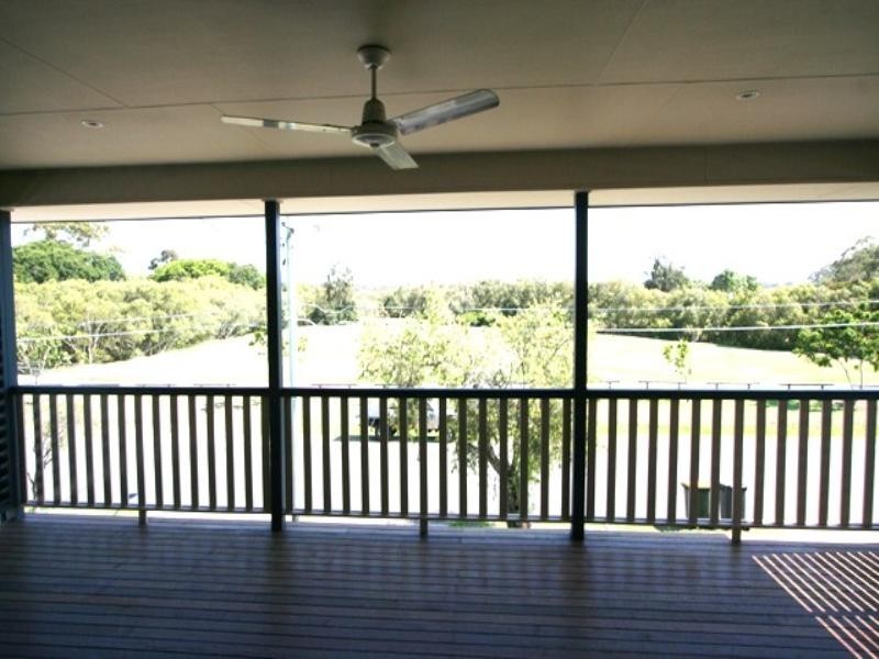 27 Andrew Street, Lota QLD 4179