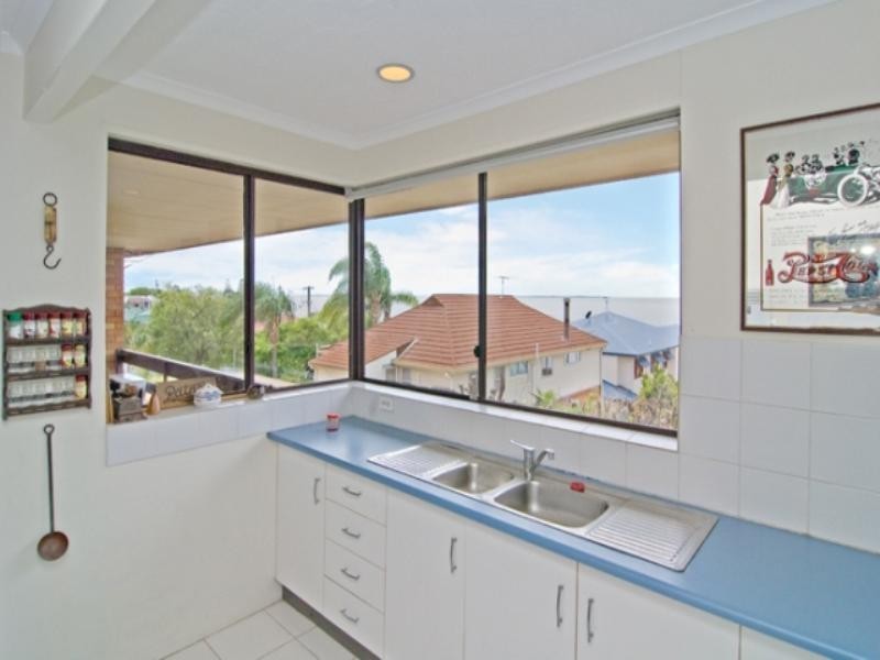 7/14 Nelson Parade, Manly QLD 4179