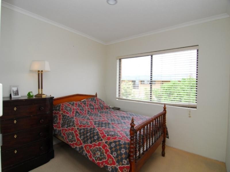 7/14 Nelson Parade, Manly QLD 4179