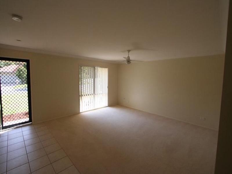 43 Brookside Place, Lota QLD 4179