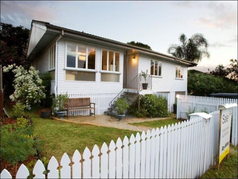 29 Barbara Street, Manly West QLD 4179