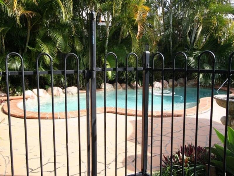 177 Stratton Terrace, Manly QLD 4179