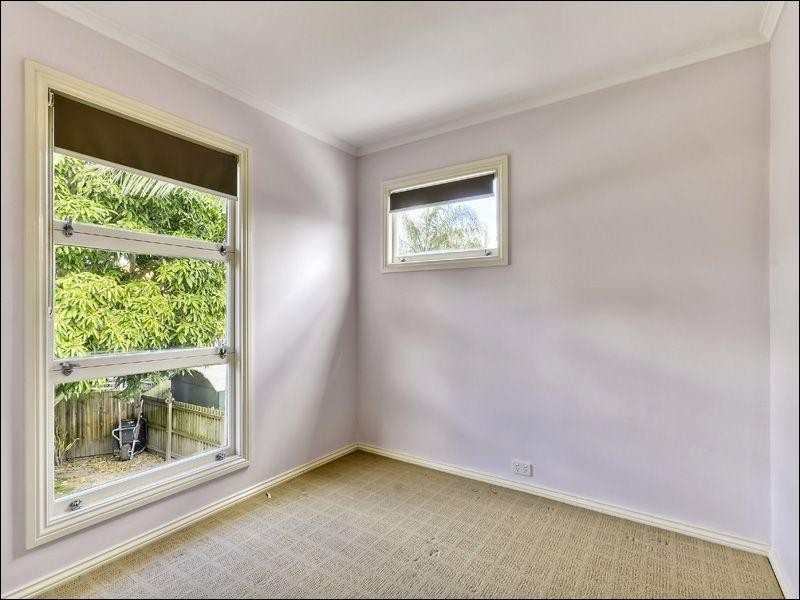 5 Talegalla Street, Wynnum West QLD 4178