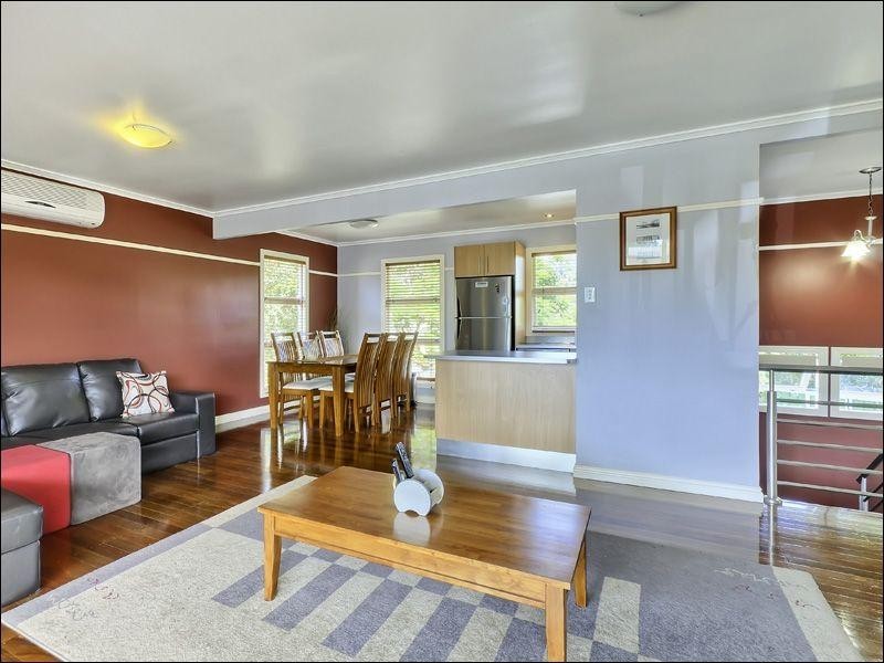 5 Talegalla Street, Wynnum West QLD 4178