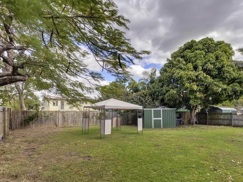 5 Talegalla Street, Wynnum West QLD 4178