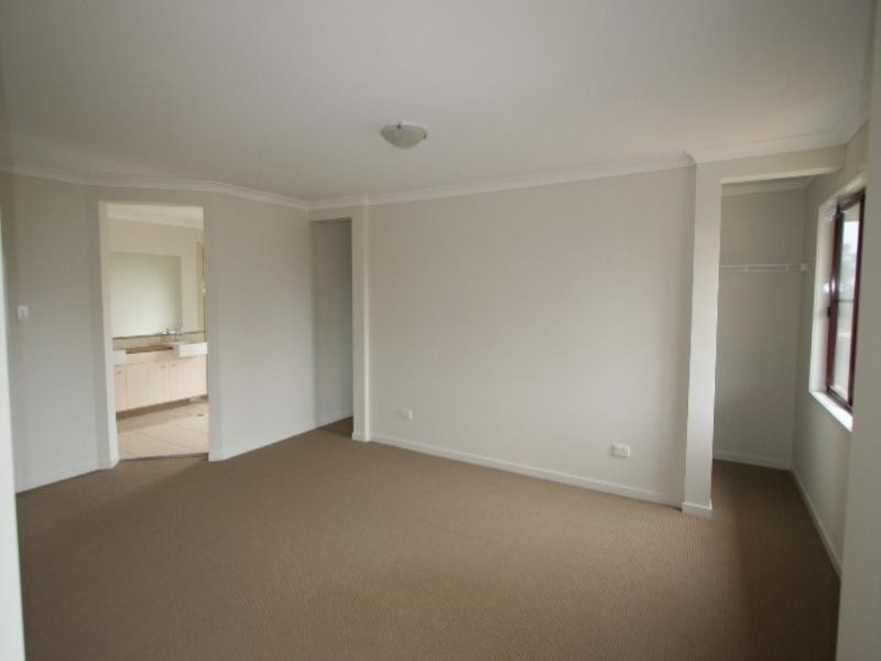 12 Dawson Drive, Manly West QLD 4179