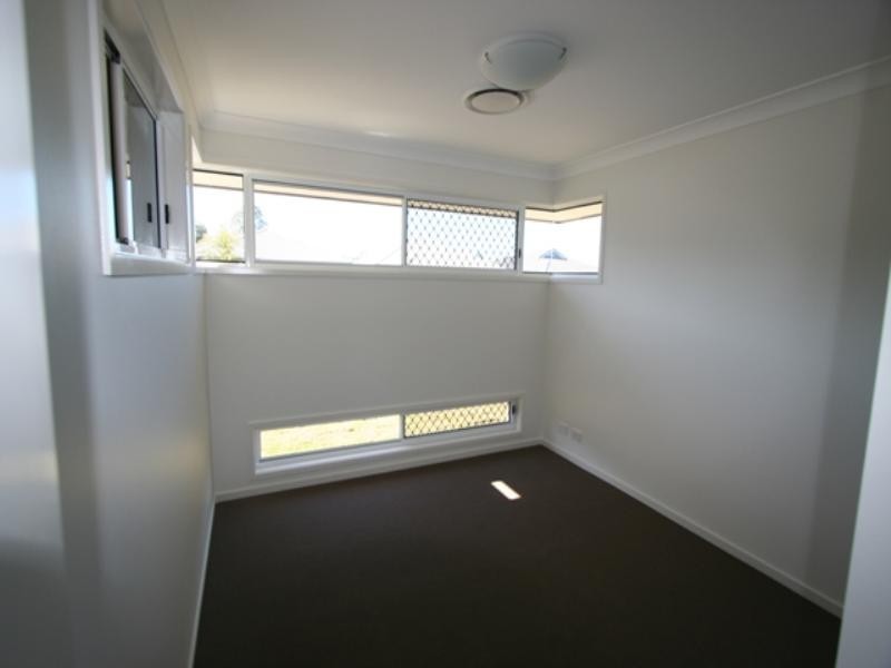 95 School Road, Wynnum West QLD 4178