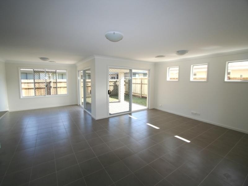 95 School Road, Wynnum West QLD 4178