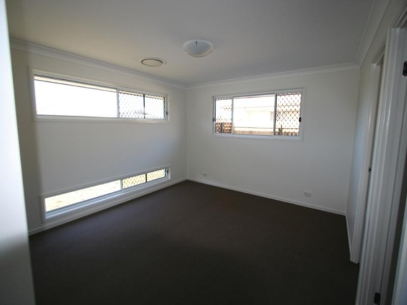 95 School Road, Wynnum West QLD 4178