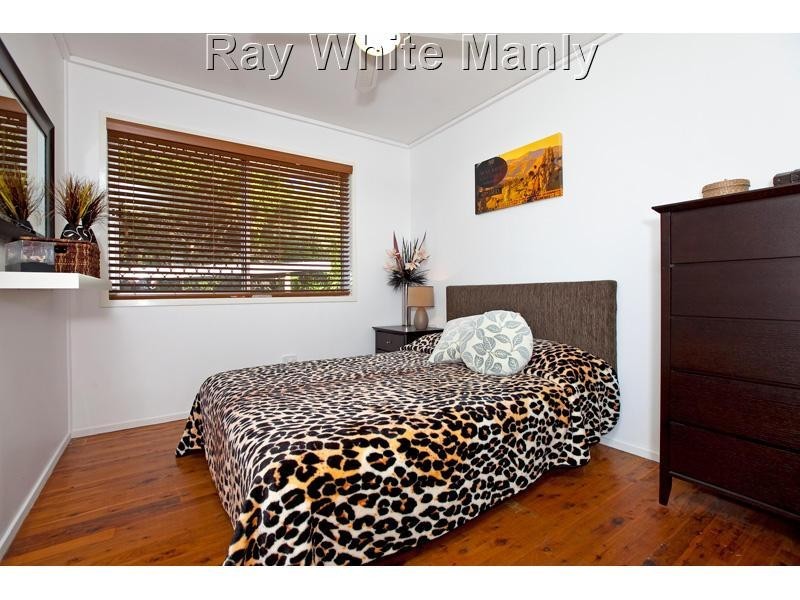11 New Lindum Road, Wynnum West QLD 4178