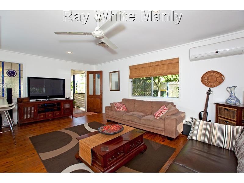 11 New Lindum Road, Wynnum West QLD 4178