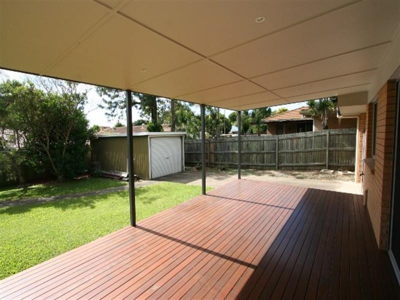 24 Kinsella Street, Belmont QLD 4153