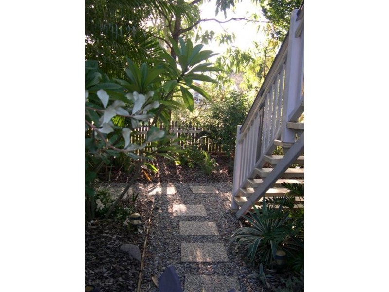 35 Orallo Street, Lota QLD 4179