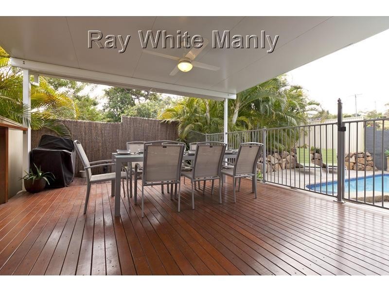 2 Banoon Drive, Wynnum QLD 4178