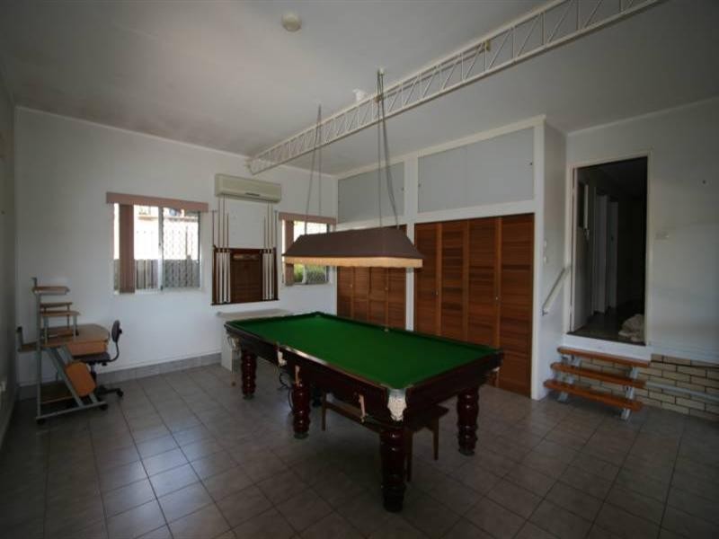 111 Wynnum North Road, Wynnum QLD 4178