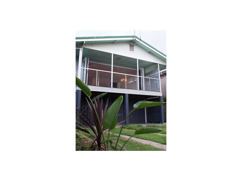 6 Alexander Street, Lota QLD 4179