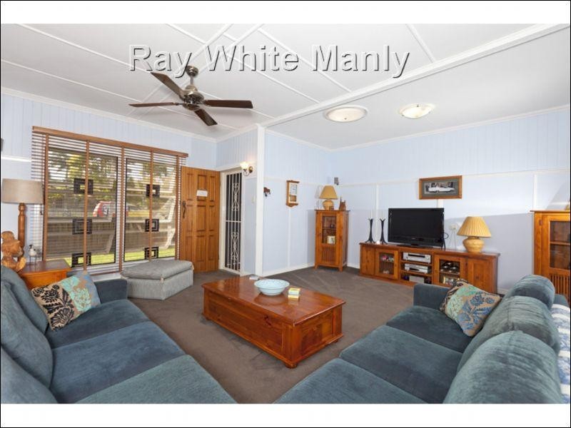 36 Madgwick Street, Wynnum QLD 4178