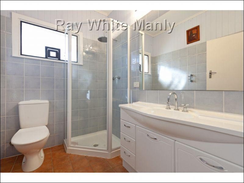 36 Madgwick Street, Wynnum QLD 4178